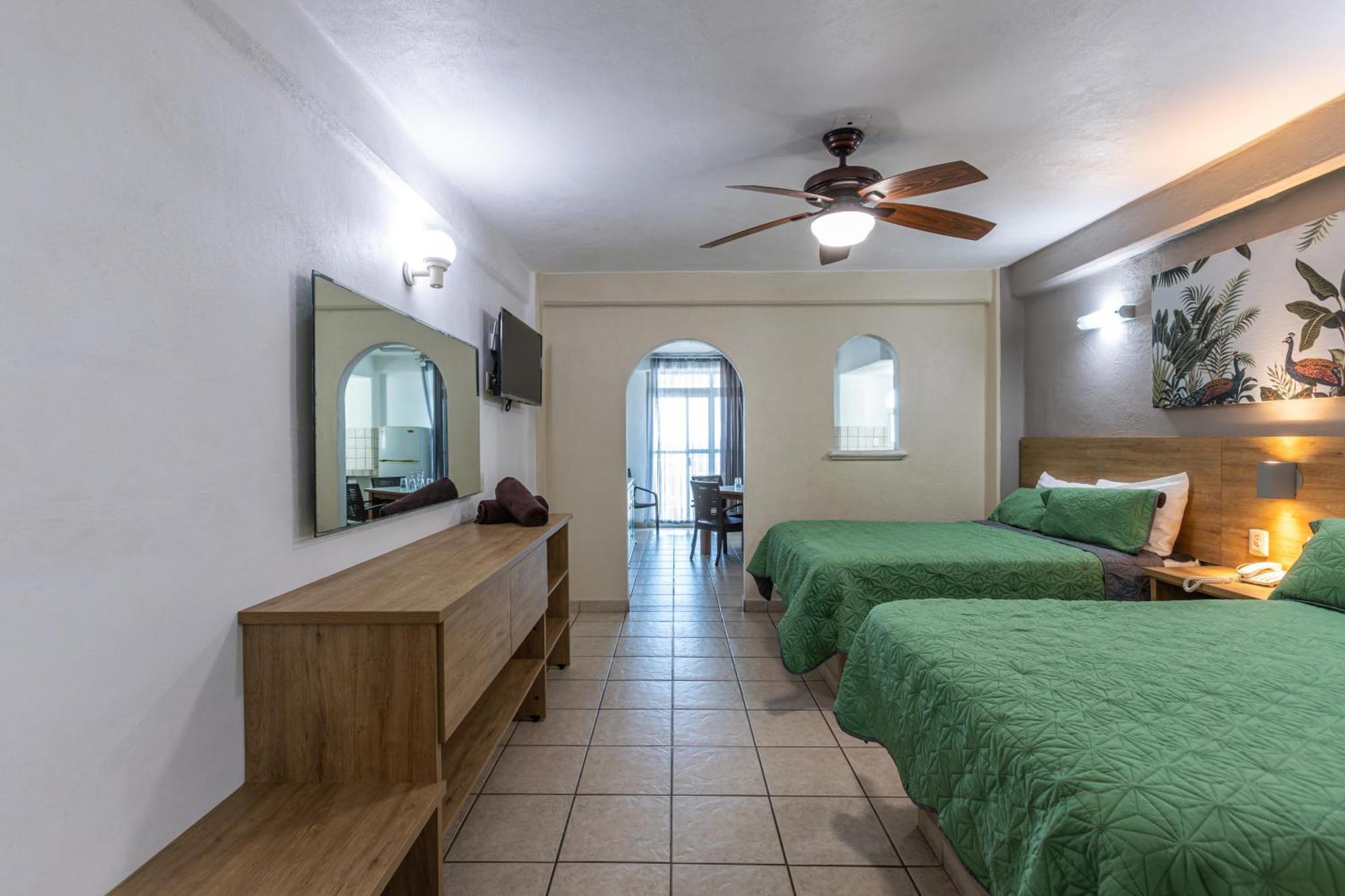 Torreblanca Beach Hotel And Suites Guayabitos - Desayuno Y Comida Incluido Rincon de Guayabitos Εξωτερικό φωτογραφία
