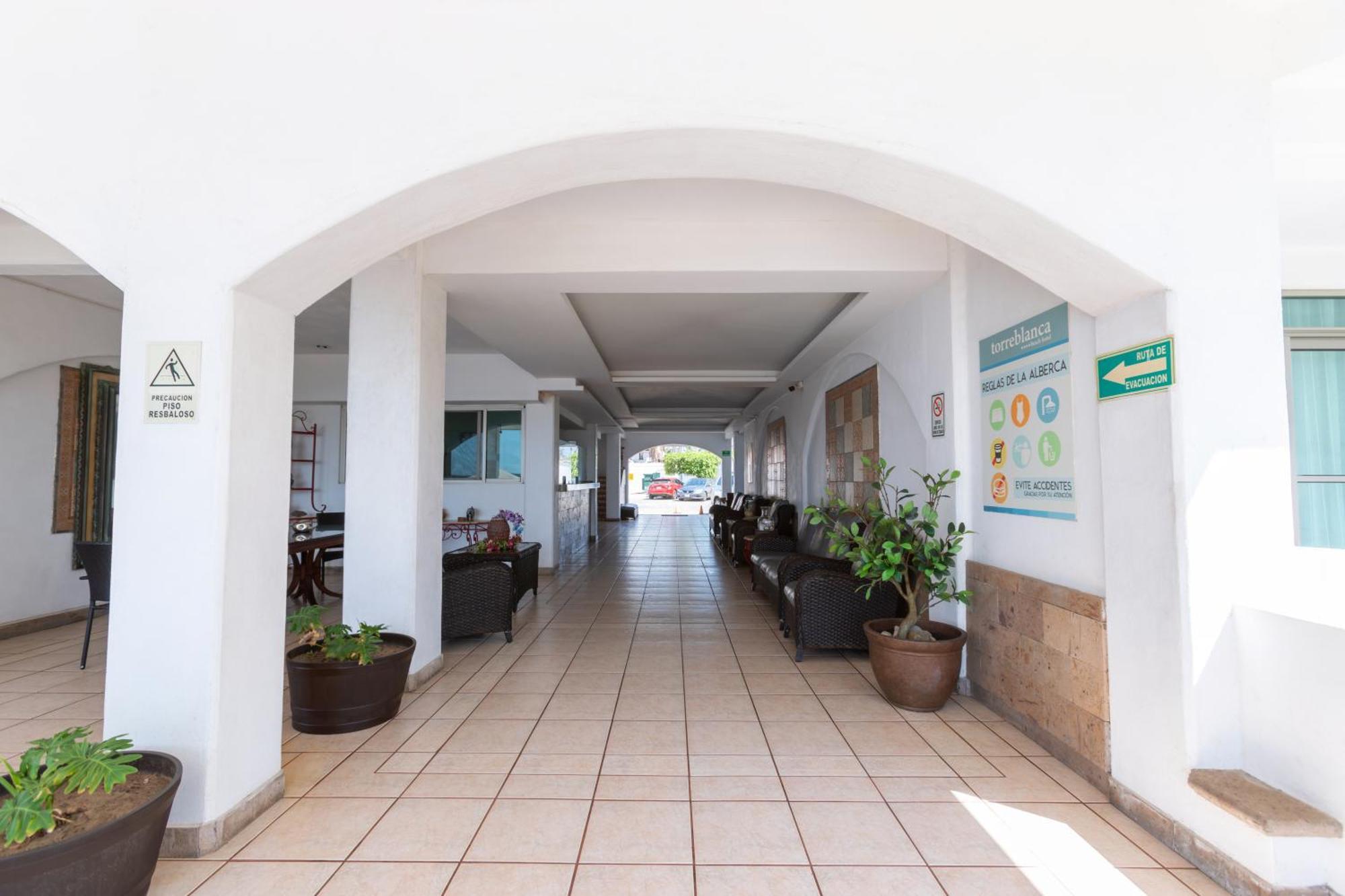 Torreblanca Beach Hotel And Suites Guayabitos - Desayuno Y Comida Incluido Rincon de Guayabitos Εξωτερικό φωτογραφία